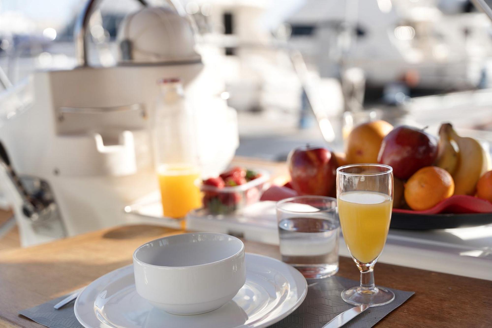 Pato Lucas Sail Boat Hotel San Sebastián de la Gomera Екстериор снимка