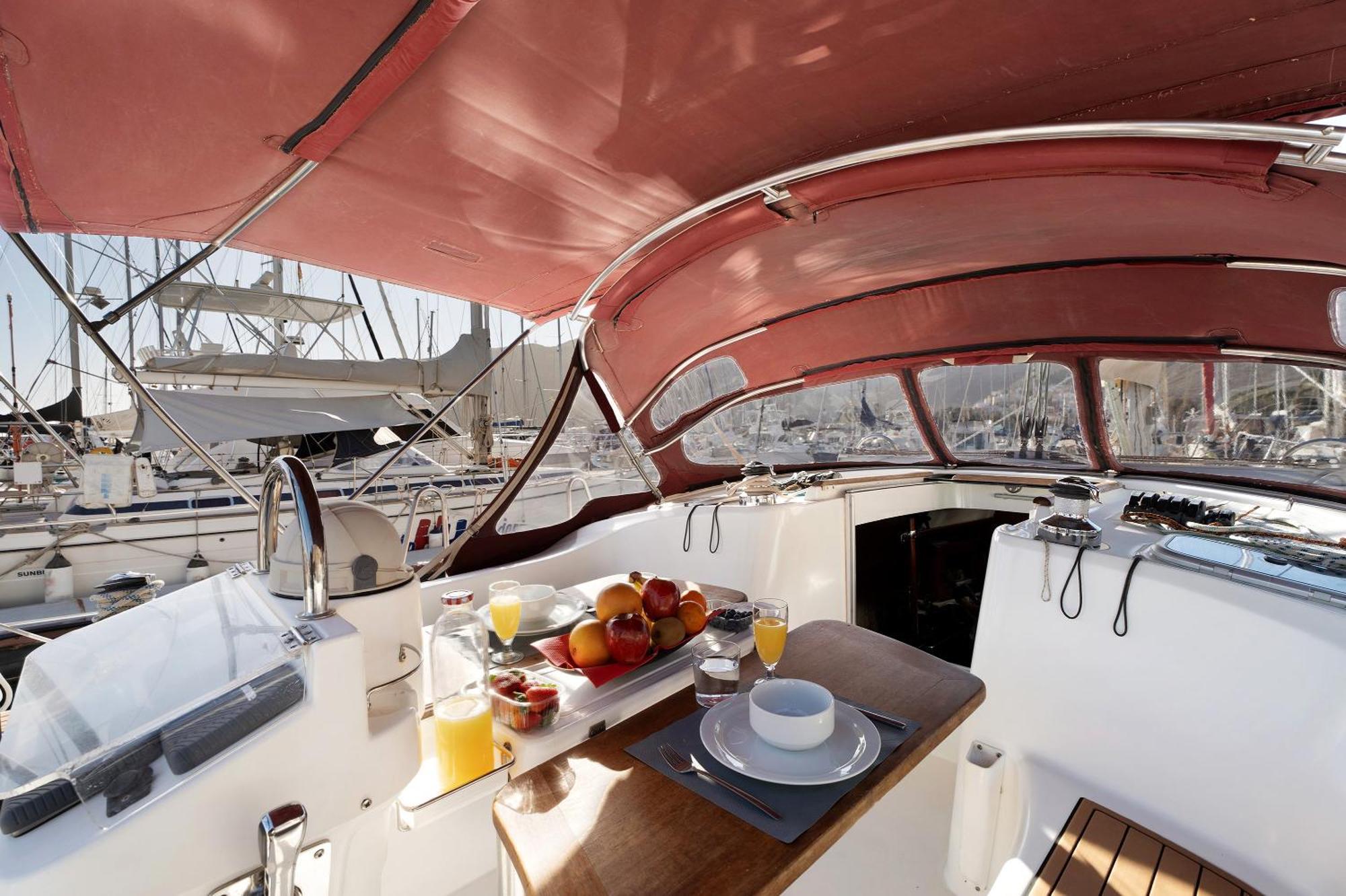 Pato Lucas Sail Boat Hotel San Sebastián de la Gomera Екстериор снимка